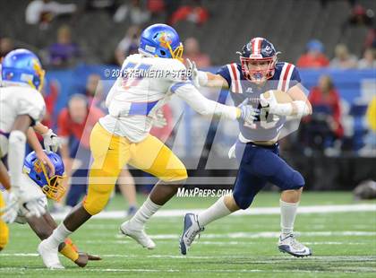 Thumbnail 2 in West Monroe vs. Landry-Walker (LHSAA Class 5A Final) photogallery.