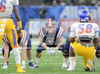 Thumbnail 1 in West Monroe vs. Landry-Walker (LHSAA Class 5A Final) photogallery.