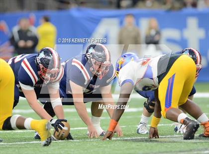 Thumbnail 1 in West Monroe vs. Landry-Walker (LHSAA Class 5A Final) photogallery.