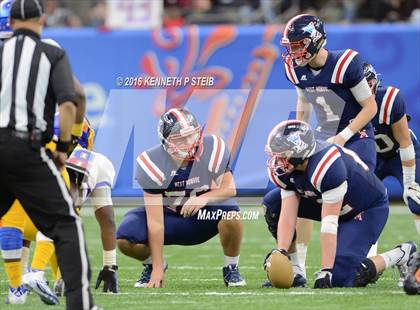 Thumbnail 1 in West Monroe vs. Landry-Walker (LHSAA Class 5A Final) photogallery.