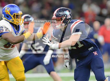Thumbnail 2 in West Monroe vs. Landry-Walker (LHSAA Class 5A Final) photogallery.