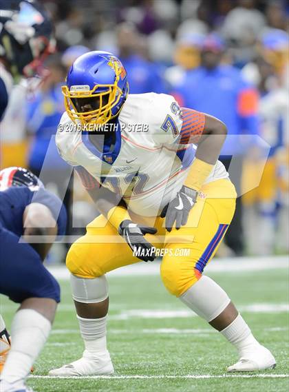 Thumbnail 1 in West Monroe vs. Landry-Walker (LHSAA Class 5A Final) photogallery.