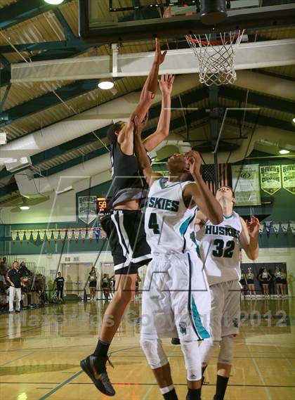 Thumbnail 2 in Archbishop Mitty @ Sheldon photogallery.
