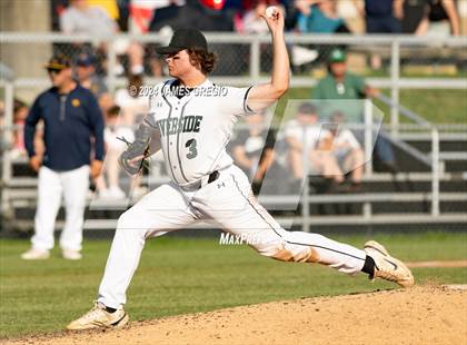Thumbnail 1 in Riverside vs. South Allegheny (WPIAL 3A Semifinal) photogallery.