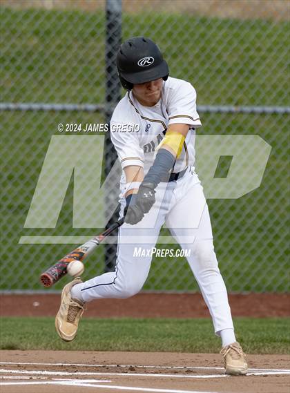 Thumbnail 1 in Riverside vs. South Allegheny (WPIAL 3A Semifinal) photogallery.