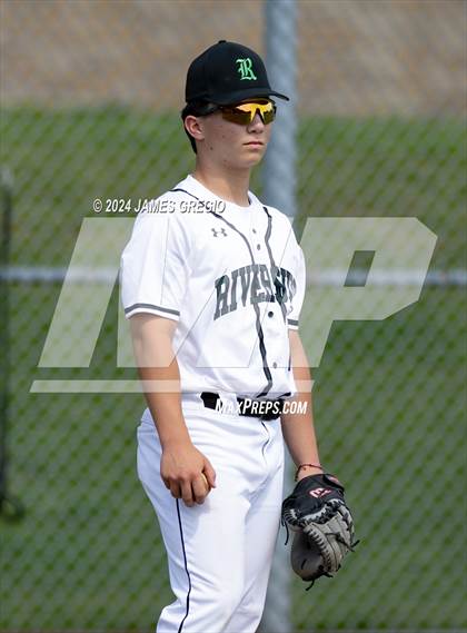 Thumbnail 2 in Riverside vs. South Allegheny (WPIAL 3A Semifinal) photogallery.