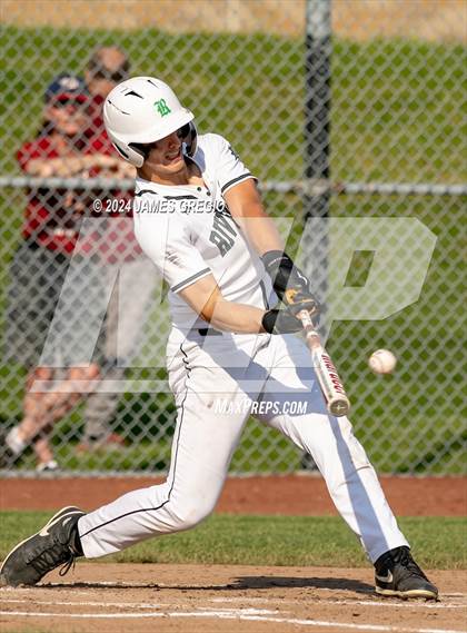 Thumbnail 1 in Riverside vs. South Allegheny (WPIAL 3A Semifinal) photogallery.