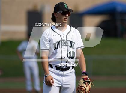Thumbnail 1 in Riverside vs. South Allegheny (WPIAL 3A Semifinal) photogallery.