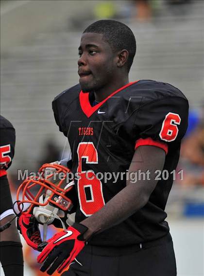 Thumbnail 1 in Olive Branch vs. Cocoa (Gridiron Challenge) photogallery.