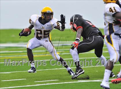 Thumbnail 2 in Olive Branch vs. Cocoa (Gridiron Challenge) photogallery.