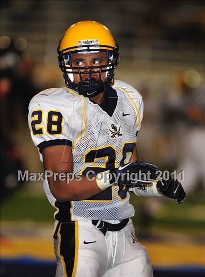 Thumbnail 2 in Olive Branch vs. Cocoa (Gridiron Challenge) photogallery.