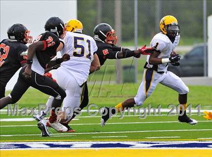 Thumbnail 2 in Olive Branch vs. Cocoa (Gridiron Challenge) photogallery.