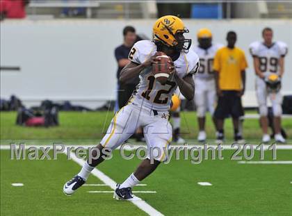 Thumbnail 2 in Olive Branch vs. Cocoa (Gridiron Challenge) photogallery.
