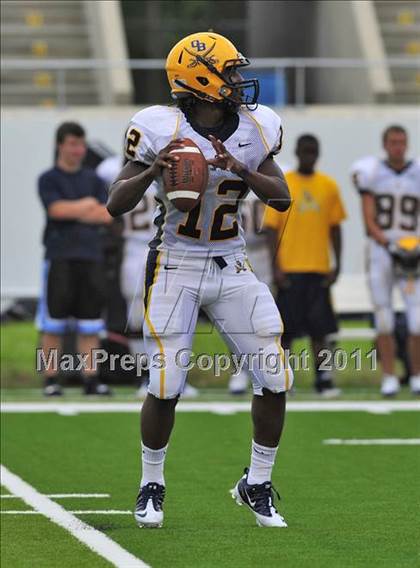 Thumbnail 3 in Olive Branch vs. Cocoa (Gridiron Challenge) photogallery.