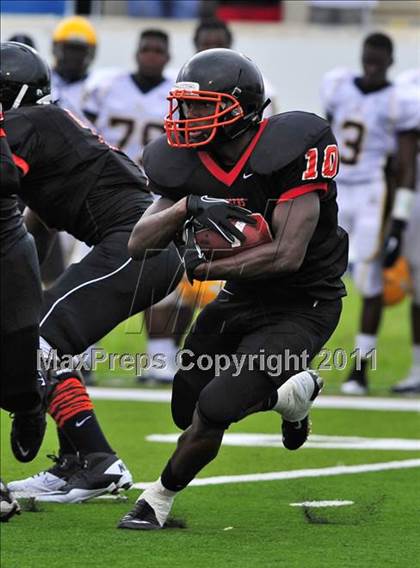 Thumbnail 2 in Olive Branch vs. Cocoa (Gridiron Challenge) photogallery.