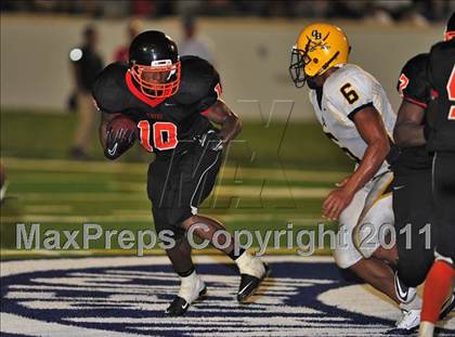 Thumbnail 3 in Olive Branch vs. Cocoa (Gridiron Challenge) photogallery.