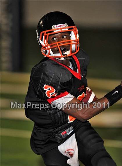 Thumbnail 1 in Olive Branch vs. Cocoa (Gridiron Challenge) photogallery.