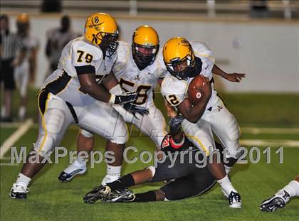 Thumbnail 1 in Olive Branch vs. Cocoa (Gridiron Challenge) photogallery.