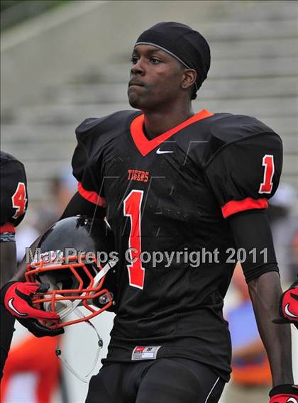 Thumbnail 2 in Olive Branch vs. Cocoa (Gridiron Challenge) photogallery.