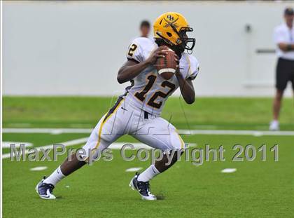 Thumbnail 2 in Olive Branch vs. Cocoa (Gridiron Challenge) photogallery.