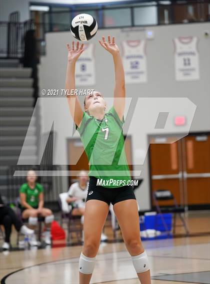 Thumbnail 3 in Yorktown @ Brownsburg (Bulldog Challenge) photogallery.