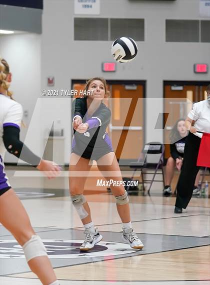 Thumbnail 3 in Yorktown @ Brownsburg (Bulldog Challenge) photogallery.