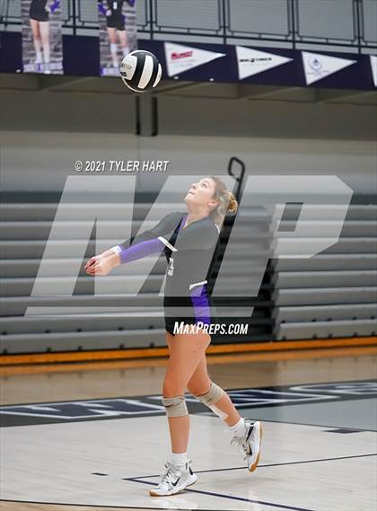 Thumbnail 3 in Yorktown @ Brownsburg (Bulldog Challenge) photogallery.