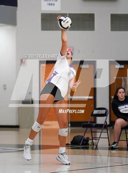 Thumbnail 3 in Yorktown @ Brownsburg (Bulldog Challenge) photogallery.