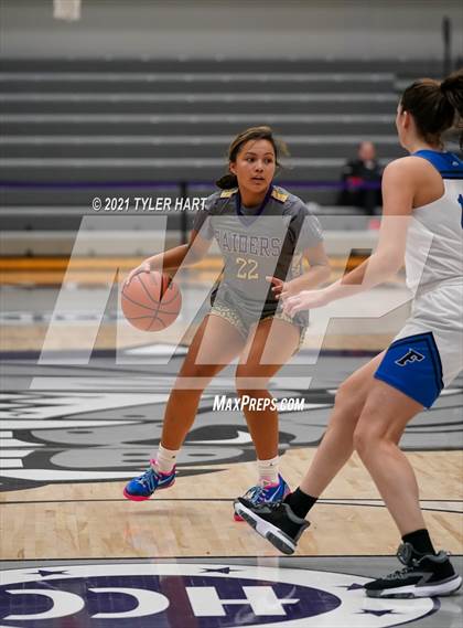 Thumbnail 3 in Reynoldsburg vs. Franklin Community (Sneakers for Santa Shootout) photogallery.