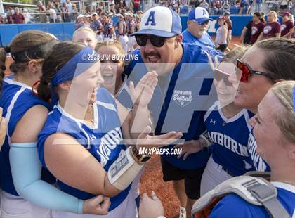 Thumbnail 3 in Auburn vs. Tolono Unity (IHSA 2A Super-Sectional) photogallery.