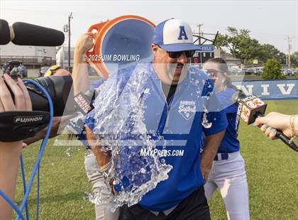 Thumbnail 3 in Auburn vs. Tolono Unity (IHSA 2A Super-Sectional) photogallery.