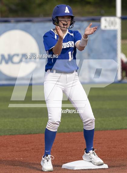 Thumbnail 3 in Auburn vs. Tolono Unity (IHSA 2A Super-Sectional) photogallery.