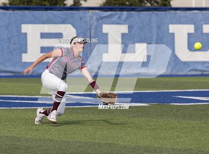 Thumbnail 2 in Auburn vs. Tolono Unity (IHSA 2A Super-Sectional) photogallery.