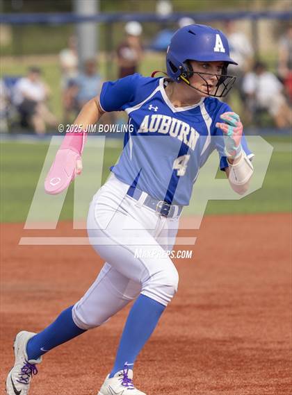 Thumbnail 3 in Auburn vs. Tolono Unity (IHSA 2A Super-Sectional) photogallery.