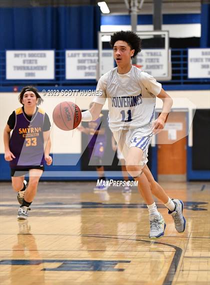 Thumbnail 1 in Smyrna vs LaVergne photogallery.