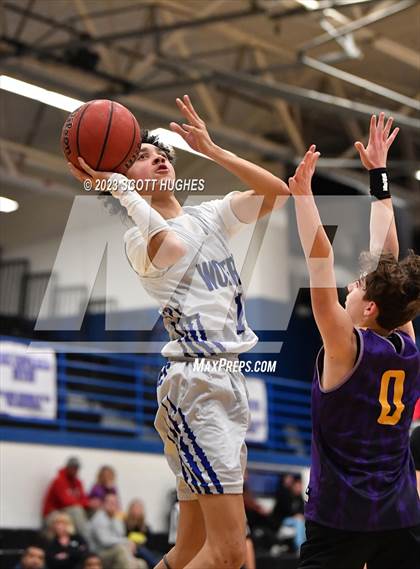 Thumbnail 3 in Smyrna vs LaVergne photogallery.