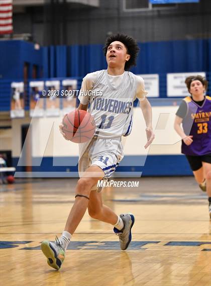 Thumbnail 3 in Smyrna vs LaVergne photogallery.