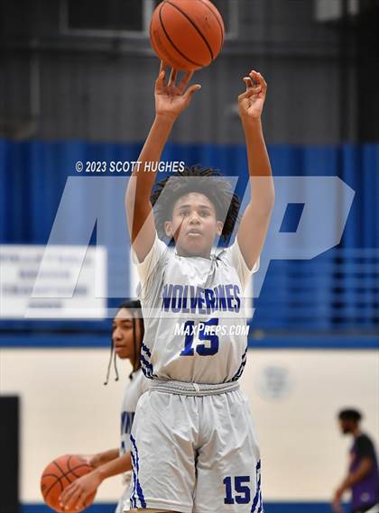 Thumbnail 1 in Smyrna vs LaVergne photogallery.