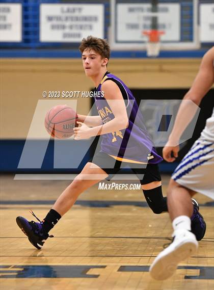 Thumbnail 2 in Smyrna vs LaVergne photogallery.