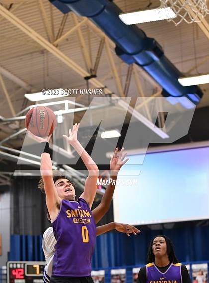 Thumbnail 3 in Smyrna vs LaVergne photogallery.