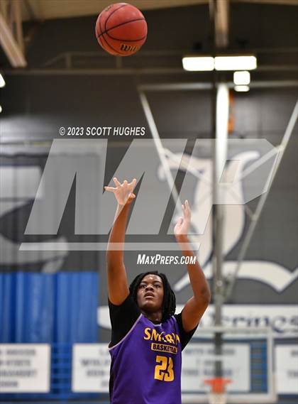 Thumbnail 2 in Smyrna vs LaVergne photogallery.