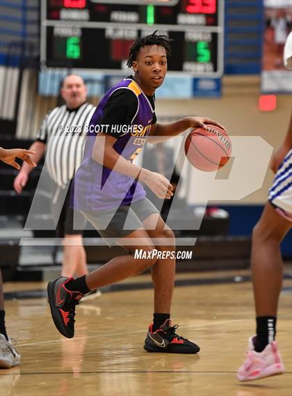 Thumbnail 1 in Smyrna vs LaVergne photogallery.