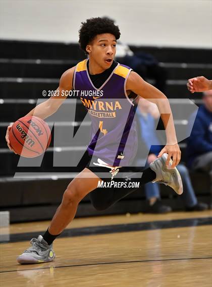 Thumbnail 3 in Smyrna vs LaVergne photogallery.