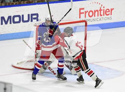 Thumbnail 3 in Glastonbury vs. Branford (CIAC D2 Final) photogallery.