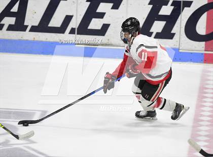 Thumbnail 2 in Glastonbury vs. Branford (CIAC D2 Final) photogallery.