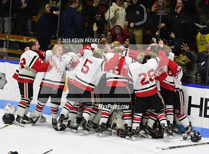 Thumbnail 2 in Glastonbury vs. Branford (CIAC D2 Final) photogallery.