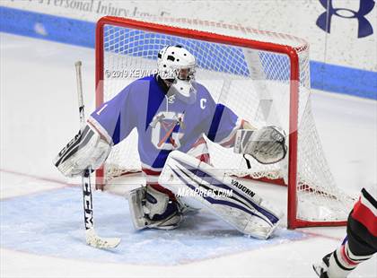 Thumbnail 3 in Glastonbury vs. Branford (CIAC D2 Final) photogallery.