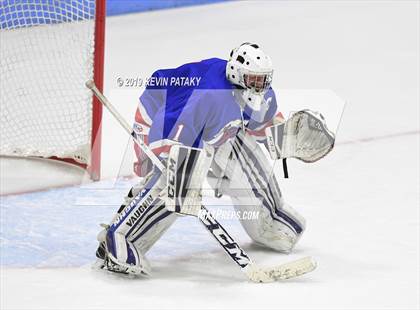 Thumbnail 3 in Glastonbury vs. Branford (CIAC D2 Final) photogallery.