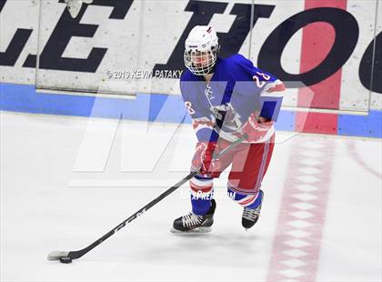 Thumbnail 2 in Glastonbury vs. Branford (CIAC D2 Final) photogallery.