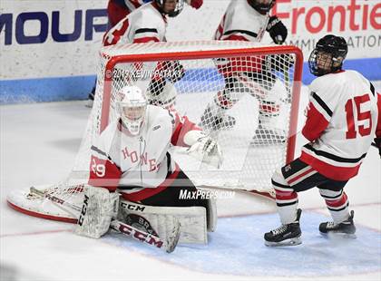 Thumbnail 2 in Glastonbury vs. Branford (CIAC D2 Final) photogallery.